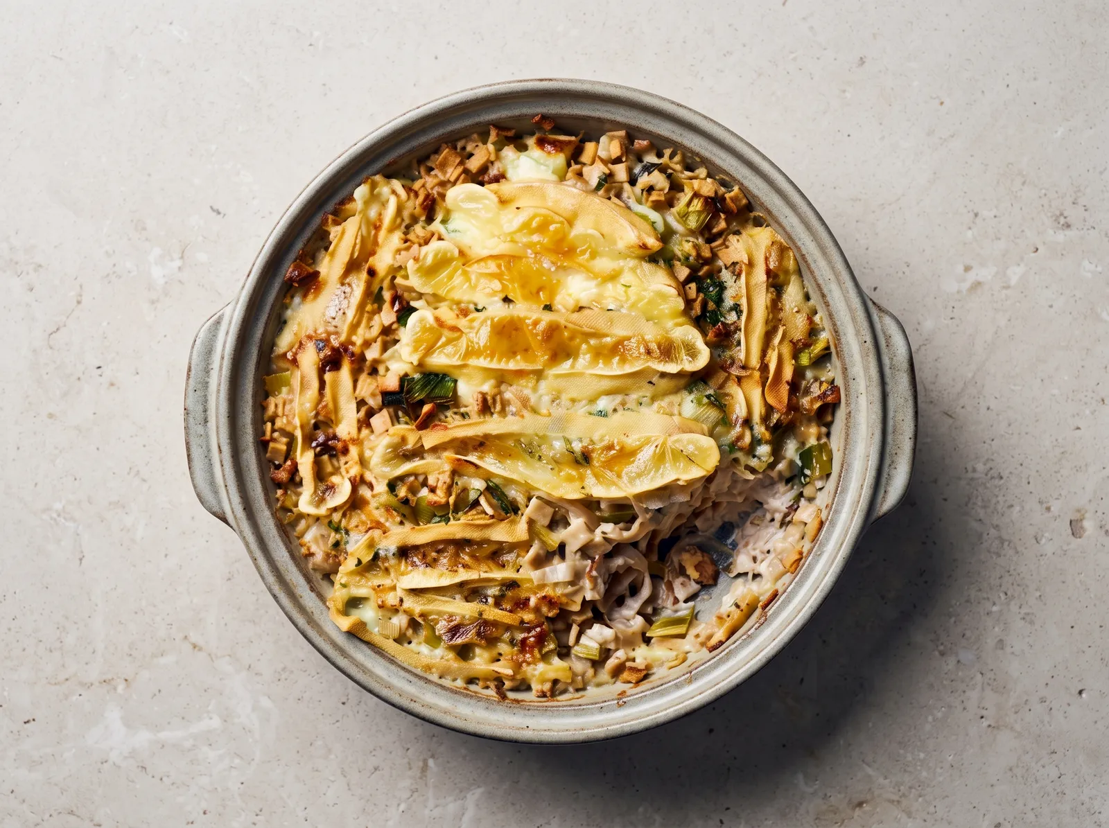 Croziflette — in einer Pfanne gezeigt